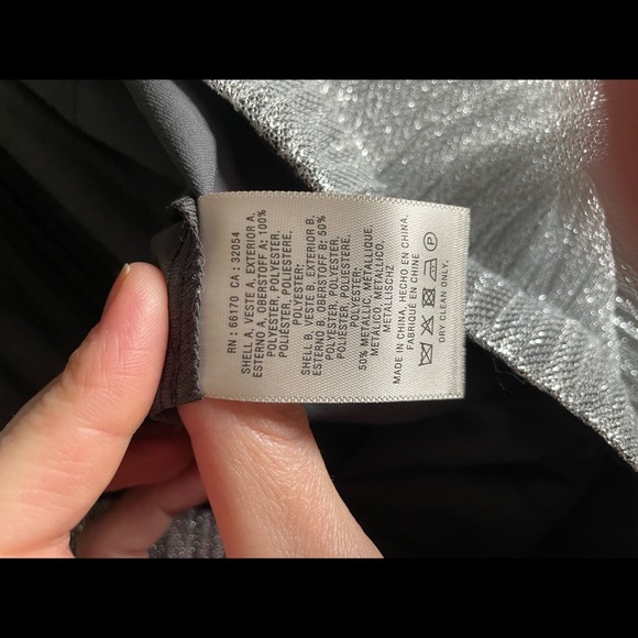 Maeve size 6 skirt with built in leggings - Picture 4 of 5